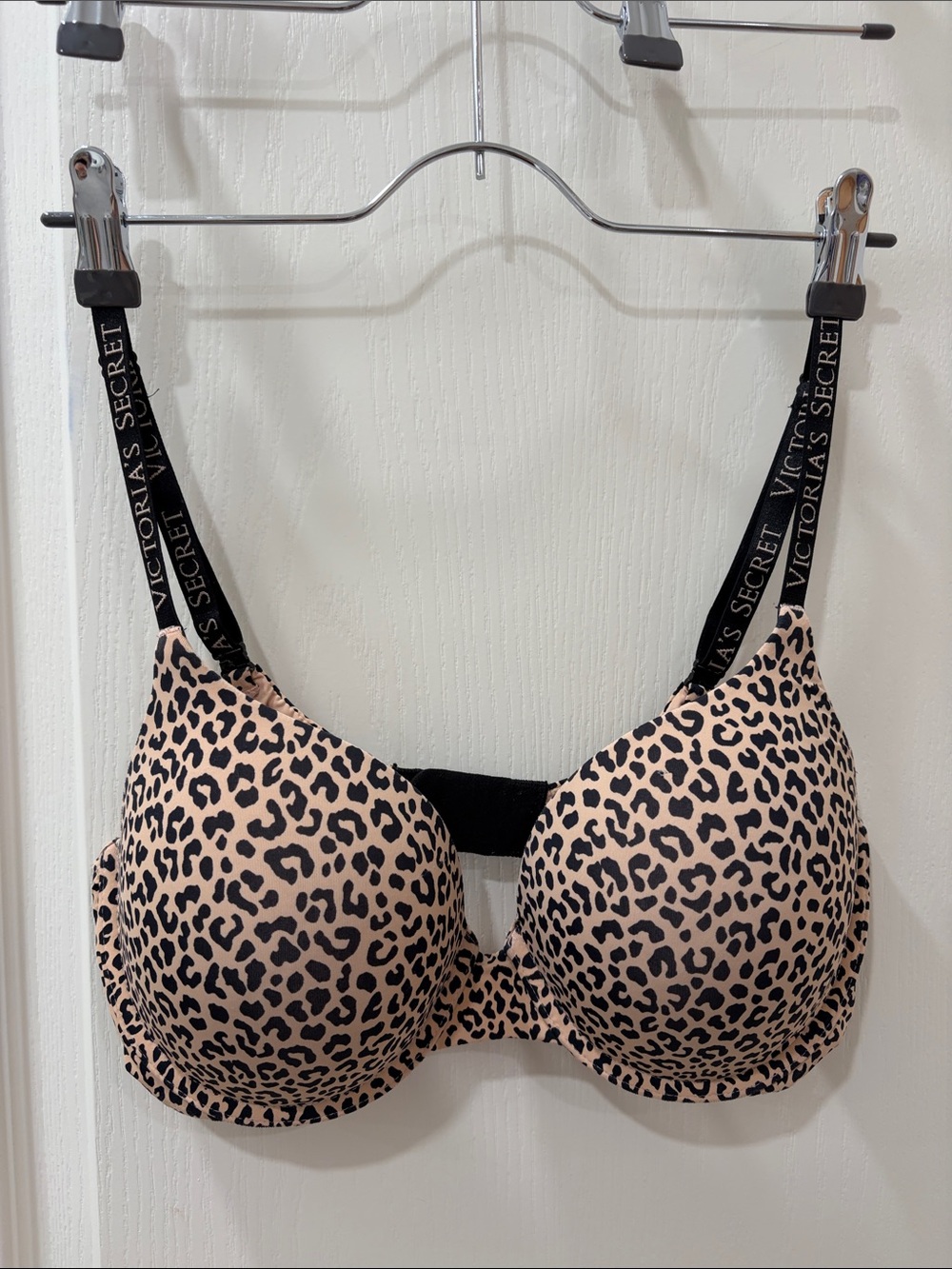 Victoria's Secret Leopard perfect shape Bra 36 D